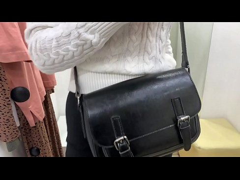 ❤️ Публична мастурбация на младата кучка FeralBerry с вибратор в стаята за обличане ❤❌ Ебане в bg.psi-mass.ru